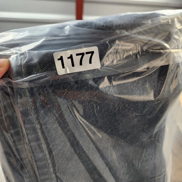 Vintage Ecko size 36 Denim Carpenter Jean Shorts Baggy Y2k Hip Hop - Picture 9 of 9